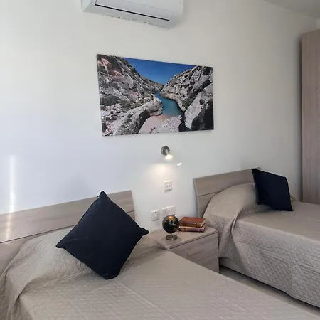 Court - 3 Bdr Maisonette & 2 Bdr * St. Paul's Bay