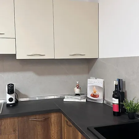 Court - 3 Bdr Maisonette & 2 Bdr * St. Paul's Bay